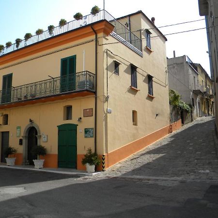 La Casa Dellamericano - Casa D'Epoca Anni '30 Aliano 외부 사진